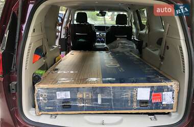 Универсал Chrysler Pacifica 2017 в 