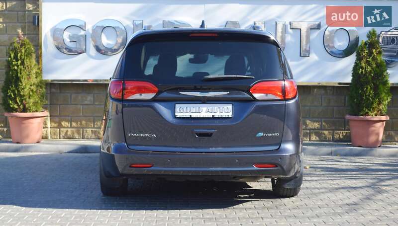 Мінівен Chrysler Pacifica 2019 в Одесі