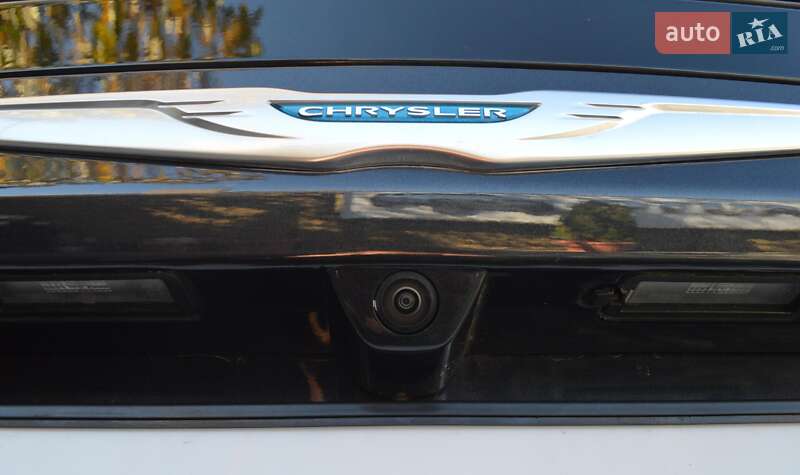 Мінівен Chrysler Pacifica 2019 в Одесі