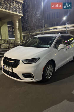 Мінівен Chrysler Pacifica 2021 в Києві