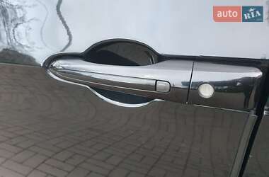 Минивэн Chrysler Pacifica 2020 в Киеве