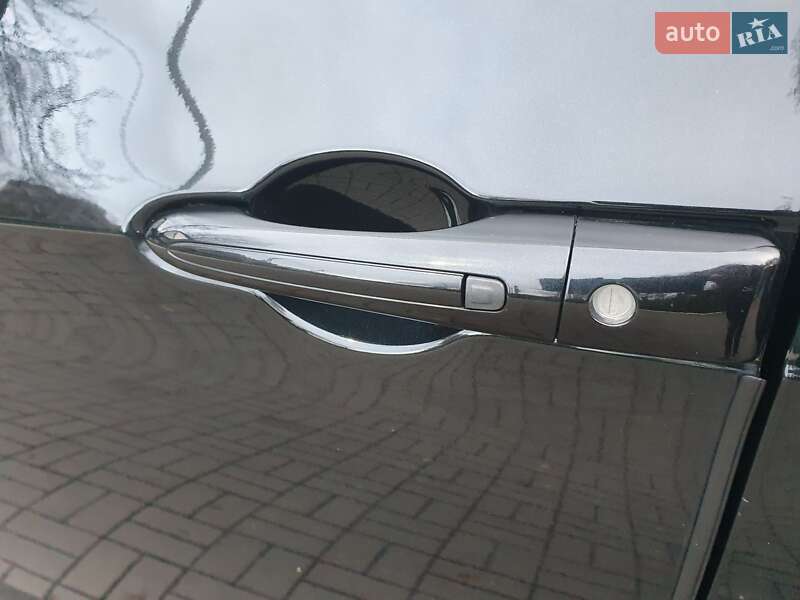 Мінівен Chrysler Pacifica 2020 в Києві