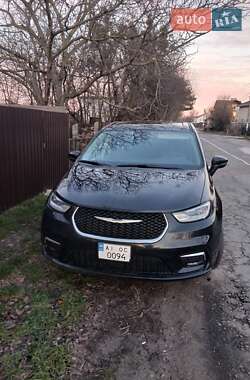 Минивэн Chrysler Pacifica 2024 в Боярке