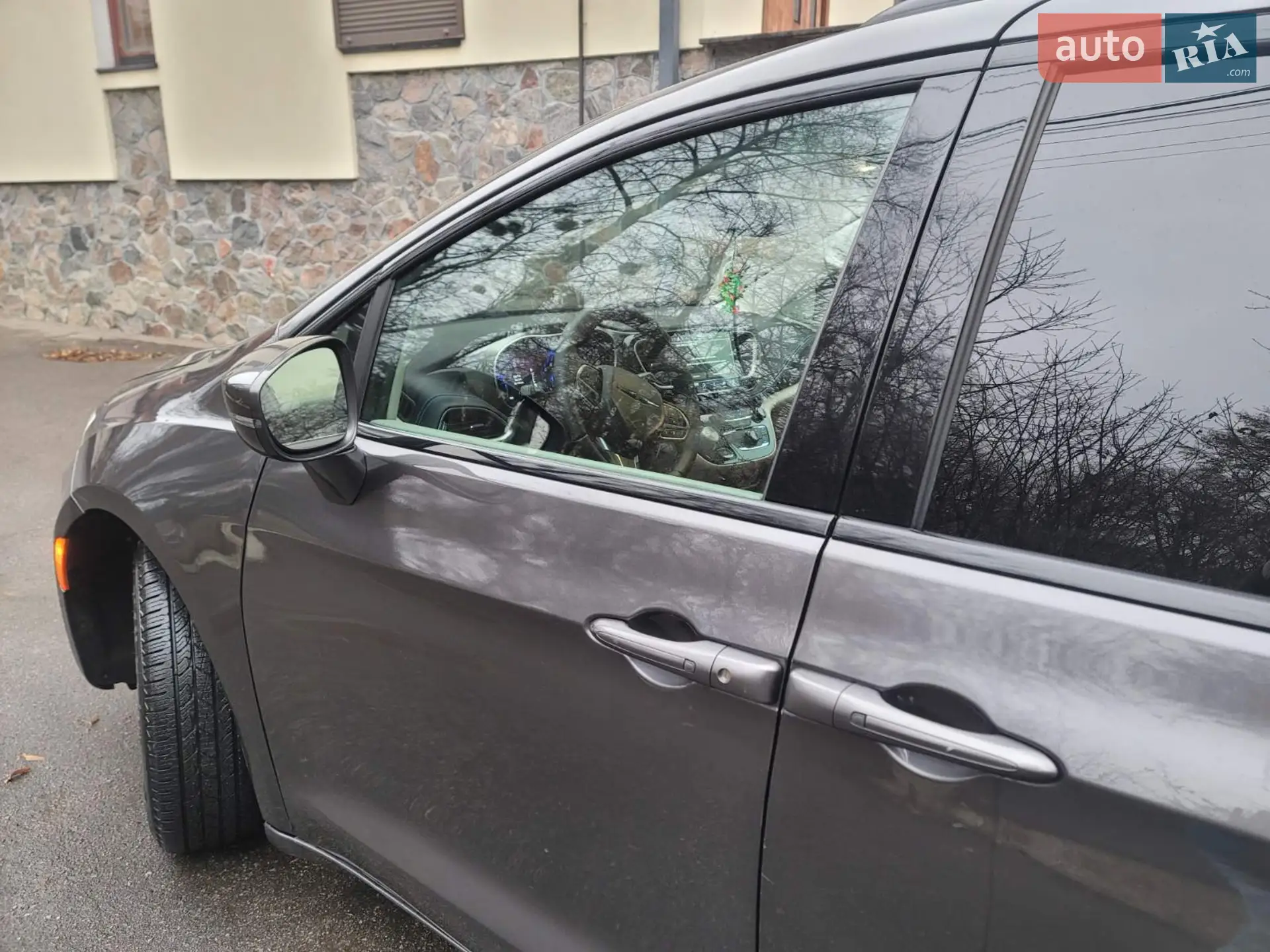 2021 Chrysler Pacifica - мініатюра 38