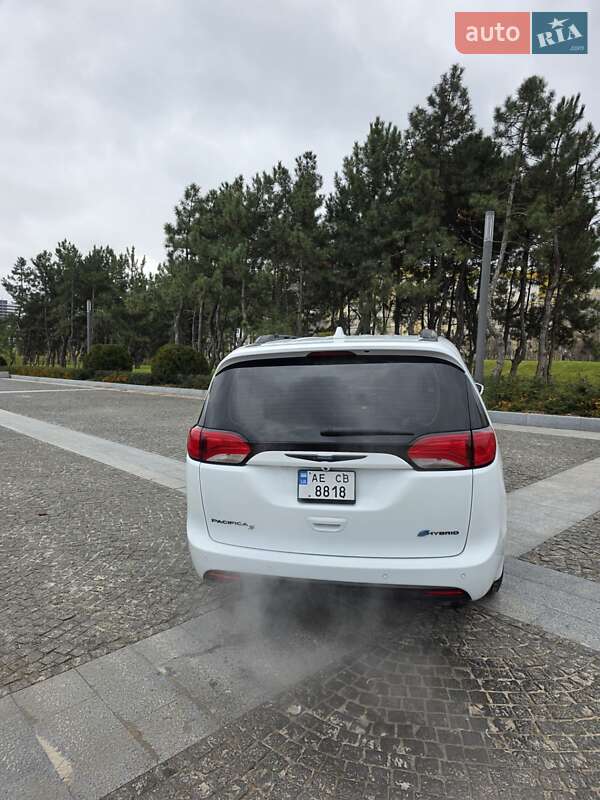 Минивэн Chrysler Pacifica 2019 в Днепре