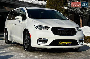 Мінівен Chrysler Pacifica 2022 в Львові