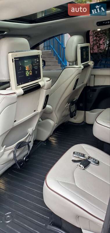 Мінівен Chrysler Pacifica 2016 в Києві фото 9 Мінівен Chrysler Pacifica 2016 в Києві