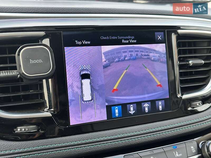 Мінівен Chrysler Pacifica 2017 в Києві