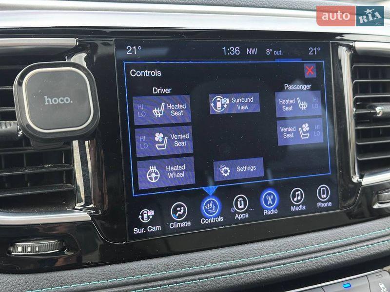 Мінівен Chrysler Pacifica 2017 в Києві