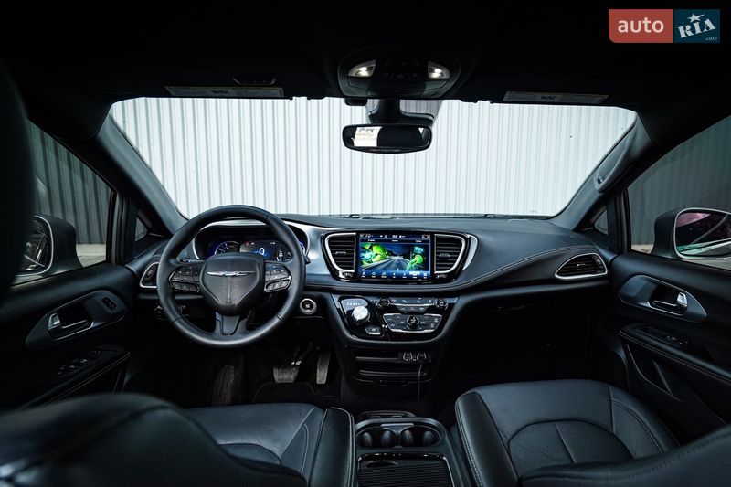 Мінівен Chrysler Pacifica 2021 в Харкові