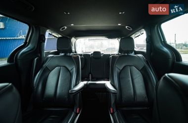 Мінівен Chrysler Pacifica 2021 в Харкові