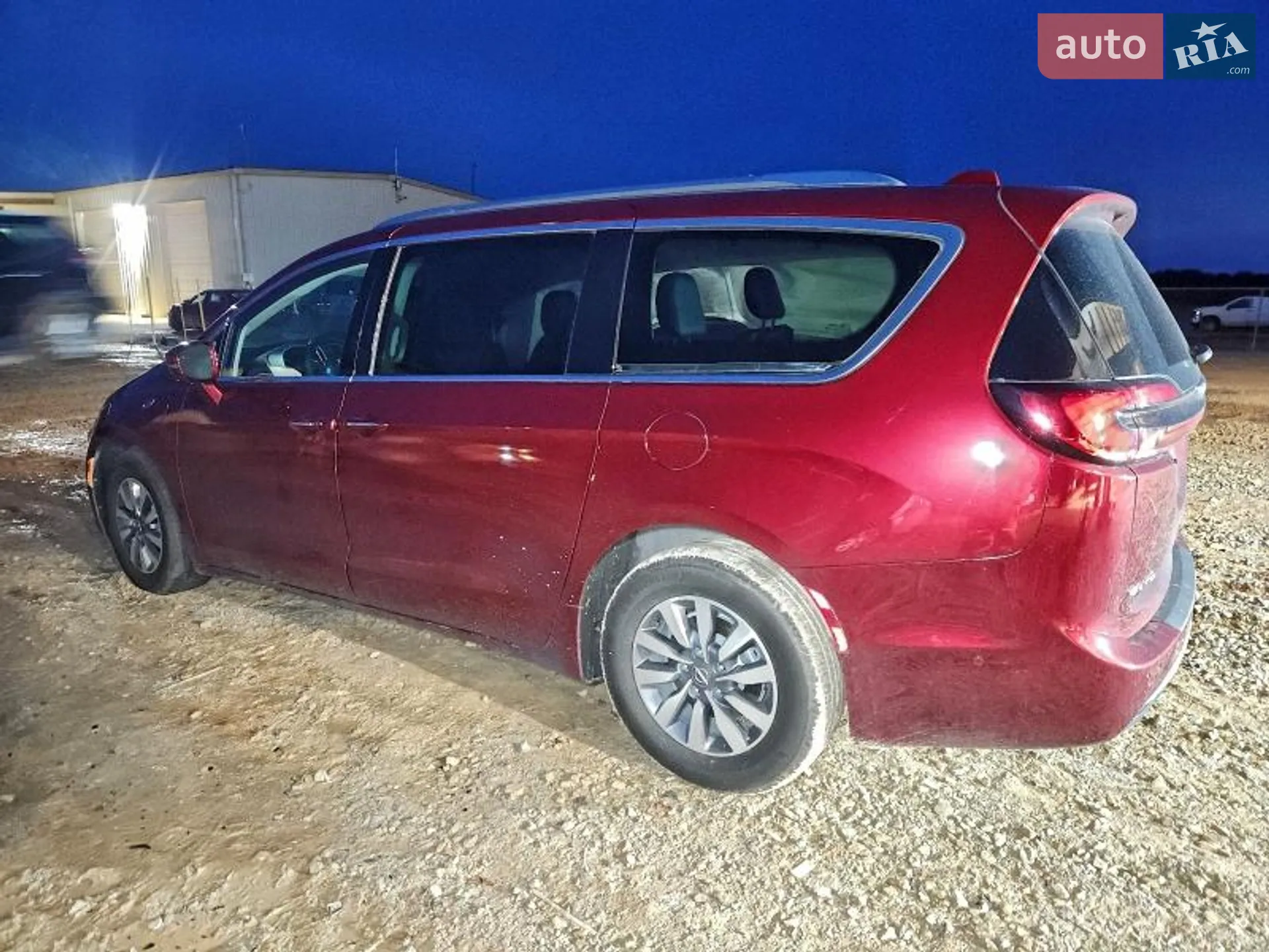 2021 Chrysler Pacifica - мініатюра 6
