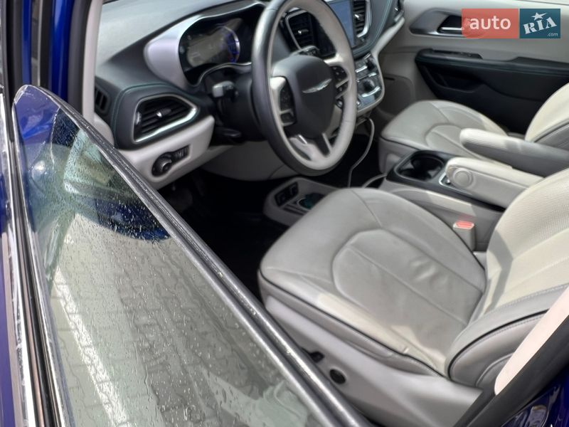 Минивэн Chrysler Pacifica 2020 в Черкассах