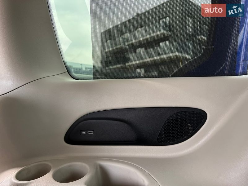 Минивэн Chrysler Pacifica 2020 в Черкассах