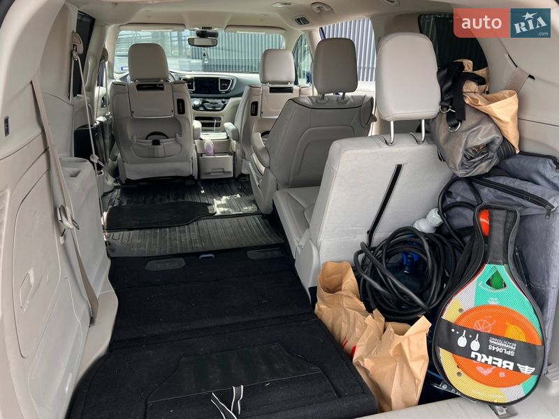Минивэн Chrysler Pacifica 2020 в Черкассах