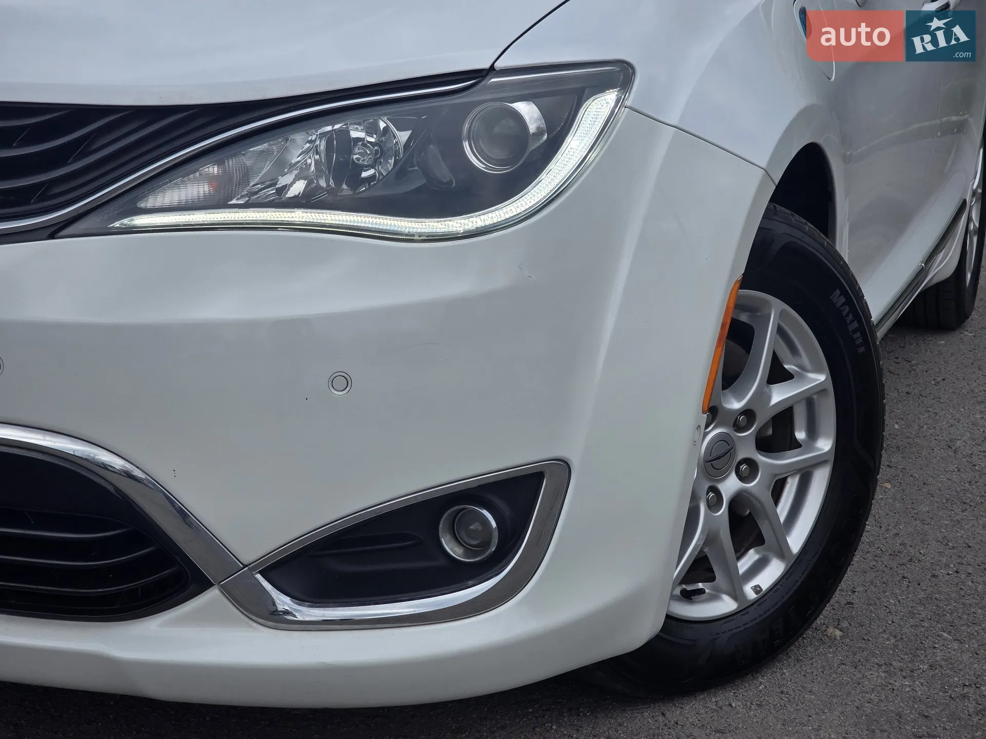2017 Chrysler Pacifica - мініатюра 10