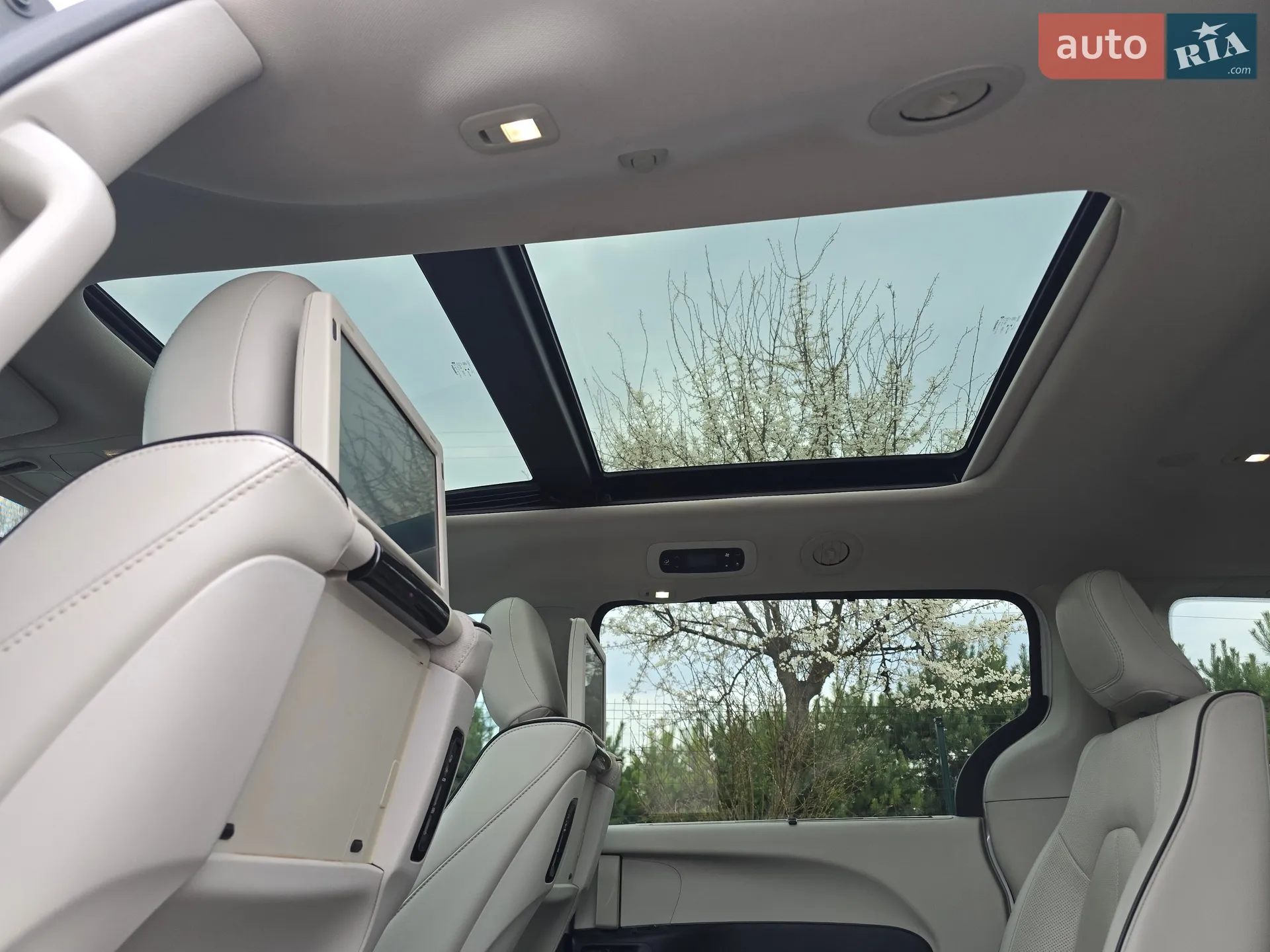 2017 Chrysler Pacifica - мініатюра 85