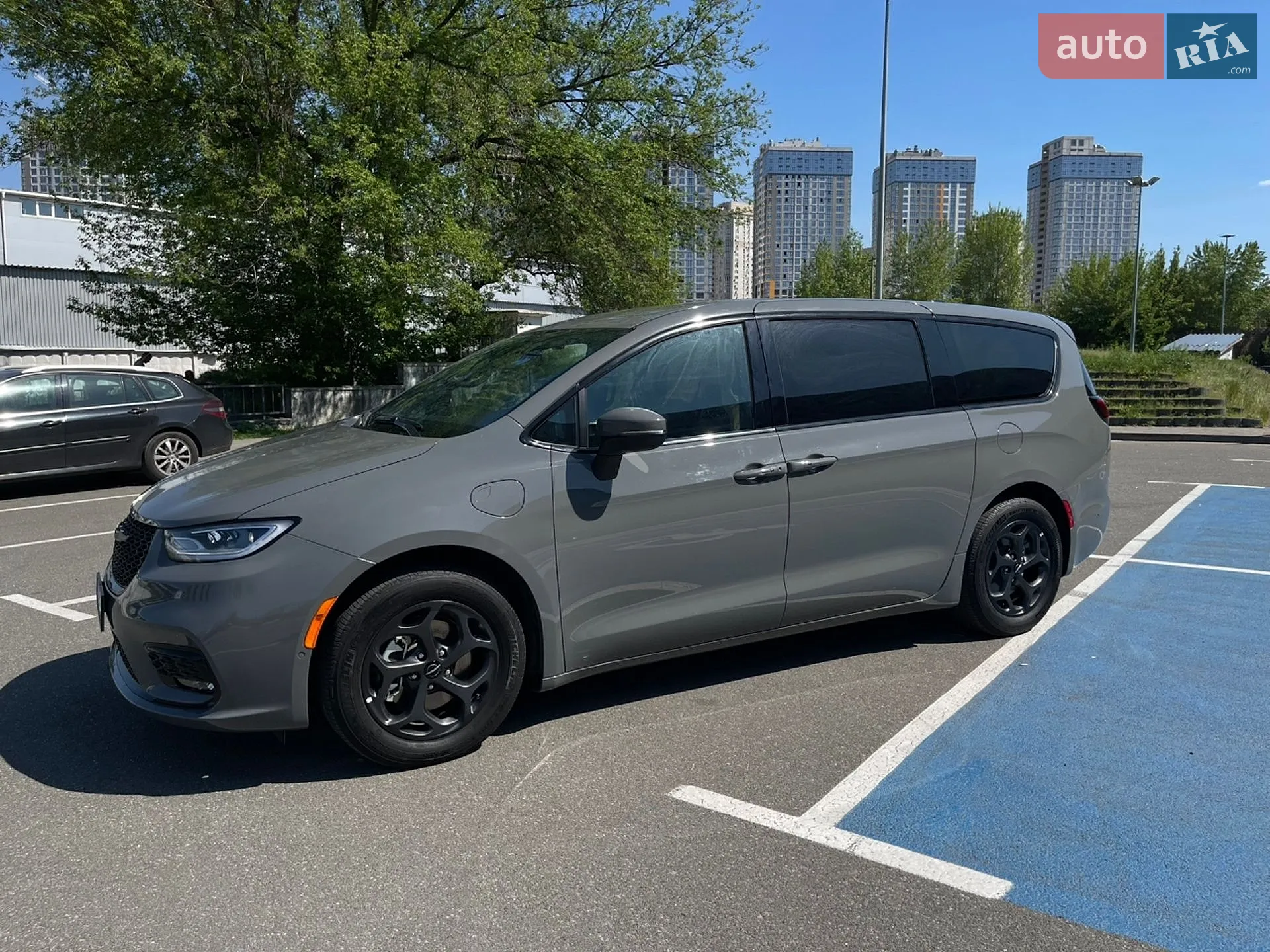 2023 Chrysler Pacifica - мініатюра 4