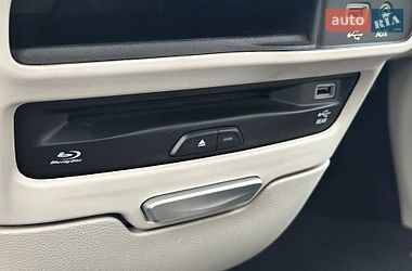 Минивэн Chrysler Pacifica 2017 в Киеве
