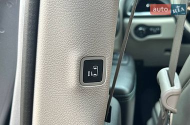 Минивэн Chrysler Pacifica 2017 в Киеве