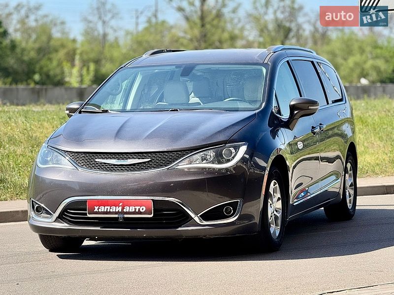 Chrysler Pacifica 2018