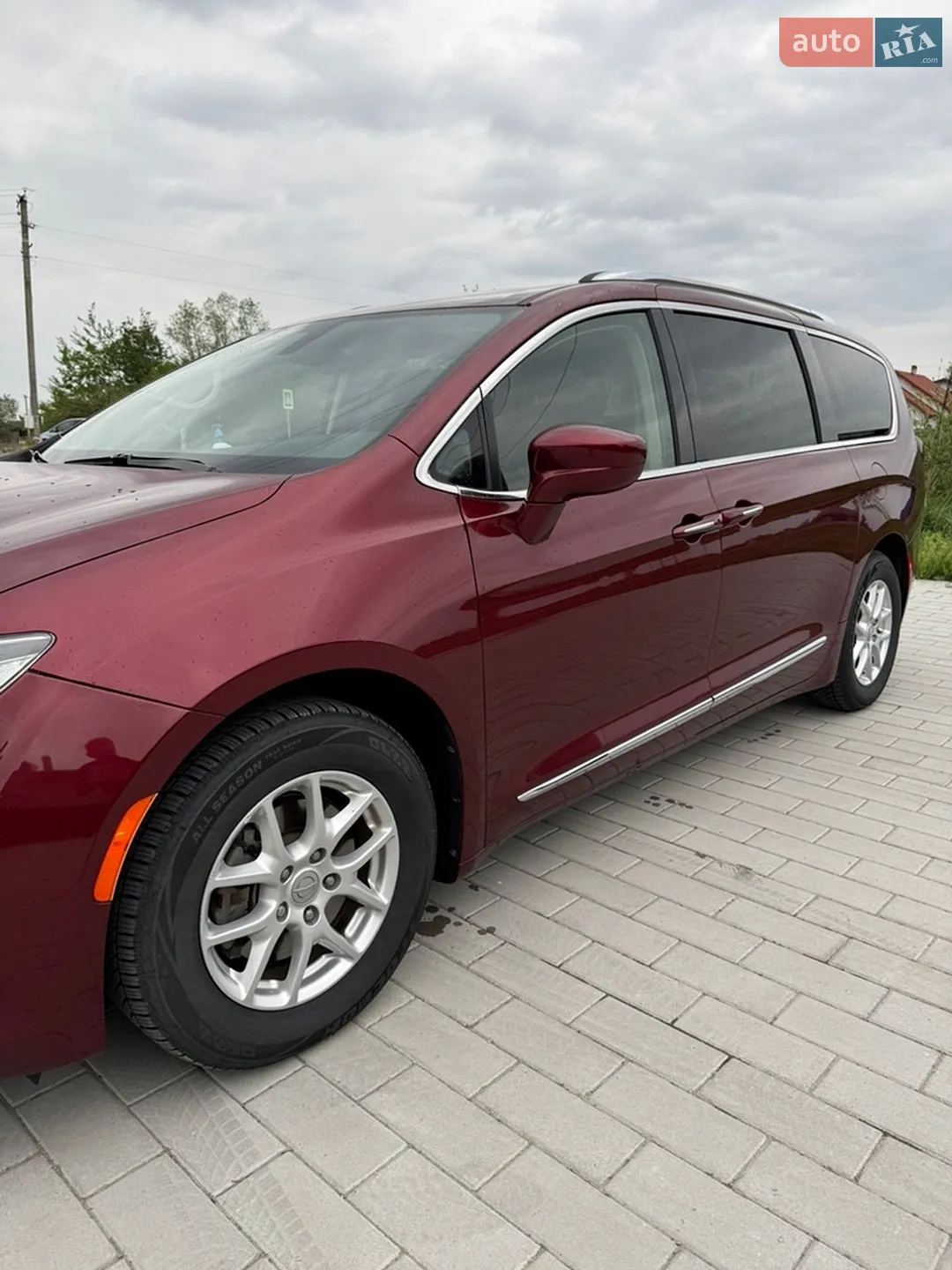 2020 Chrysler Pacifica - мініатюра 3