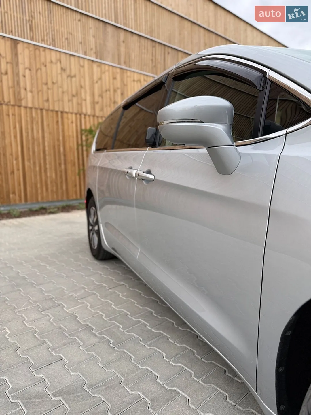 2022 Chrysler Pacifica - мініатюра 5