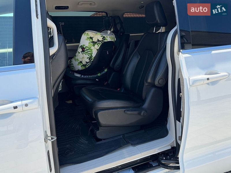Минивэн Chrysler Pacifica 2022 в Одессе фото 14 Минивэн Chrysler Pacifica 2022 в Одессе