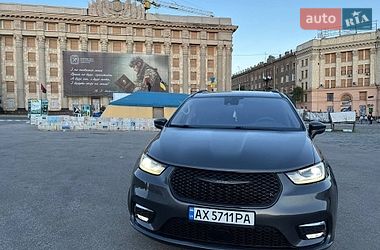 Минивэн Chrysler Pacifica 2021 в Харькове