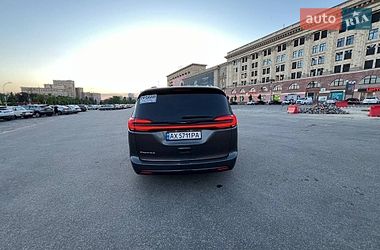 Мінівен Chrysler Pacifica 2021 в Харкові