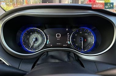 Мінівен Chrysler Pacifica 2021 в Києві