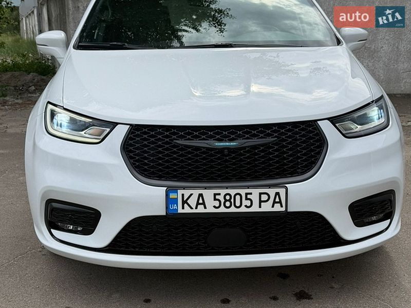 Chrysler Pacifica 2020