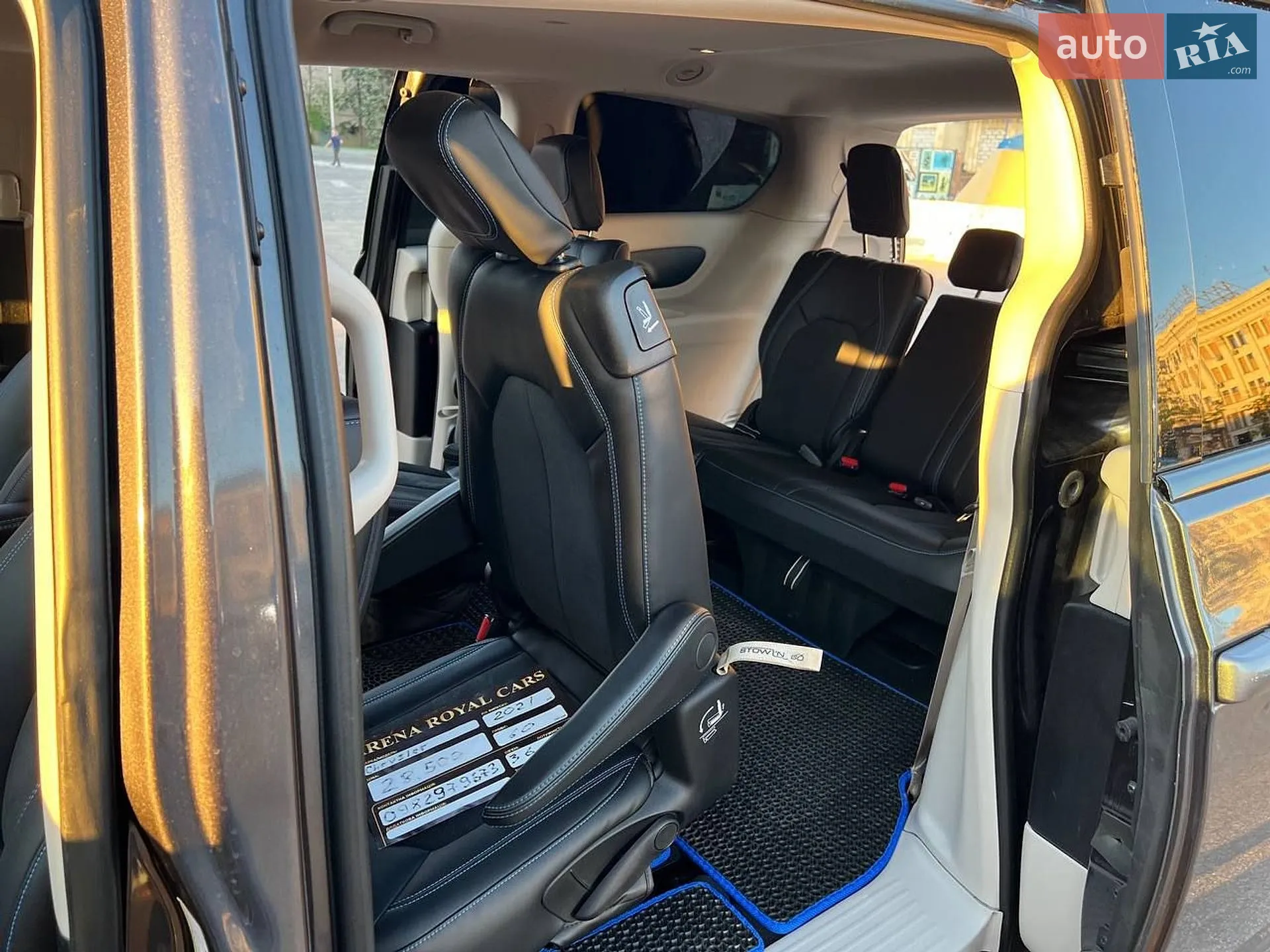 2021 Chrysler Pacifica - мініатюра 14