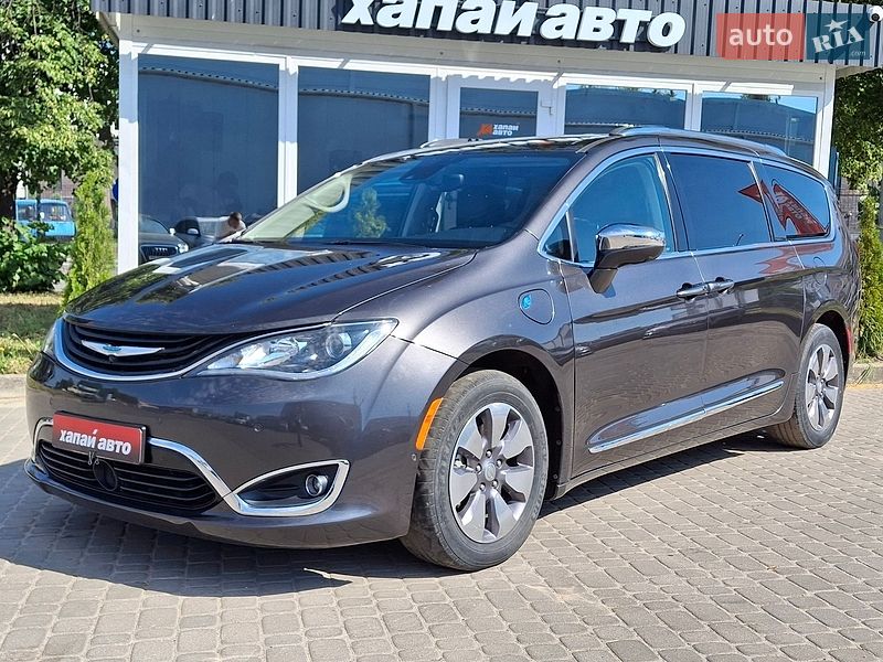 Chrysler Pacifica 2018