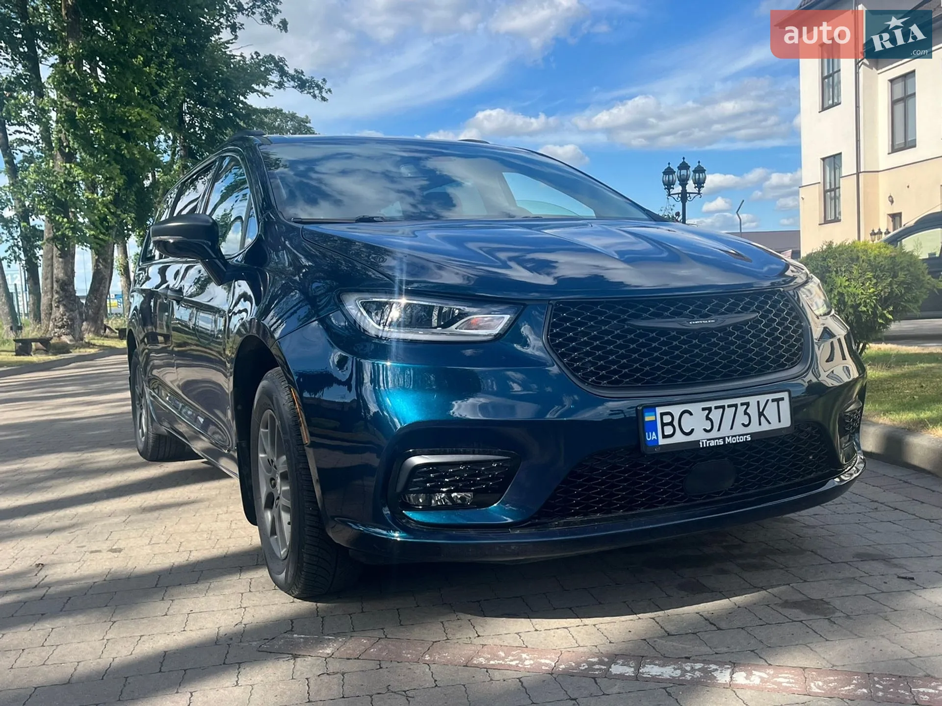 2021 Chrysler Pacifica - мініатюра 5