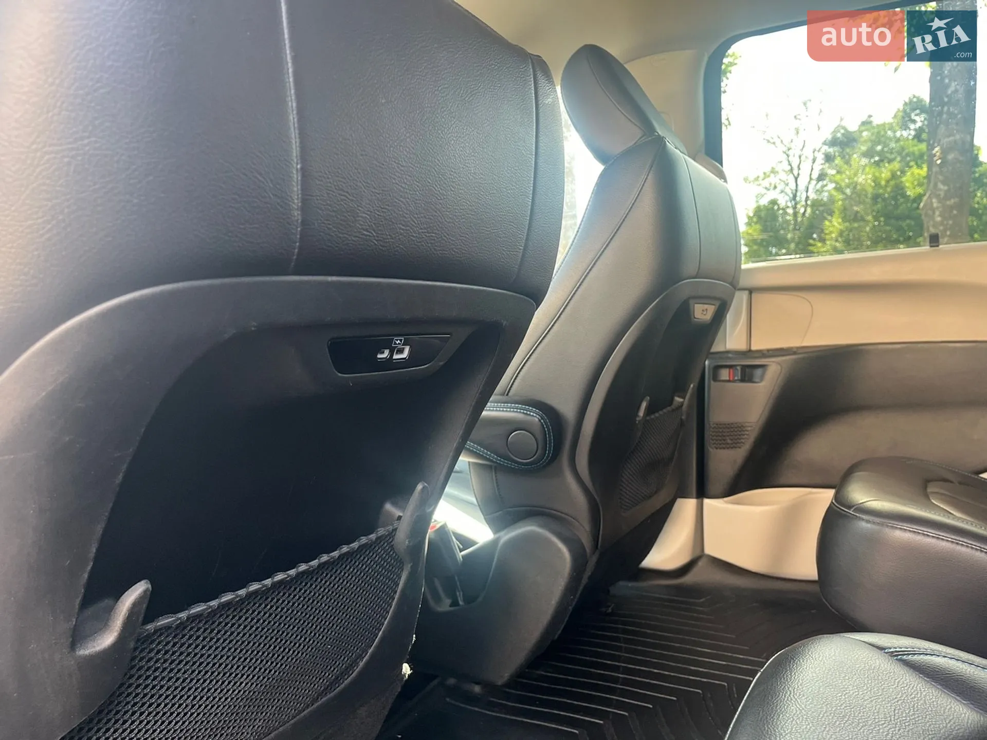 2021 Chrysler Pacifica - мініатюра 10