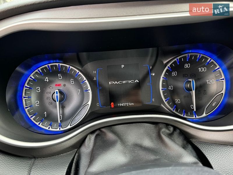 Универсал Chrysler Pacifica 2019 в Ровно