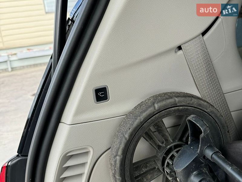 Универсал Chrysler Pacifica 2019 в Ровно