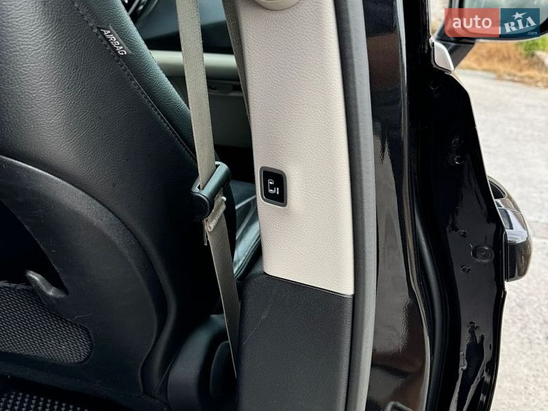 Универсал Chrysler Pacifica 2019 в Ровно