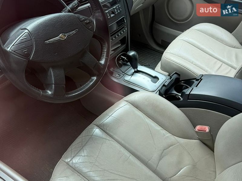 Минивэн Chrysler Pacifica 2004 в Харькове