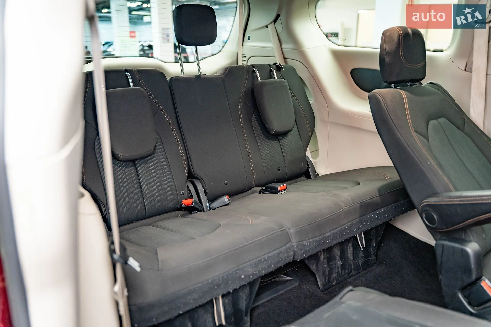 2018 Chrysler Pacifica - мініатюра 25