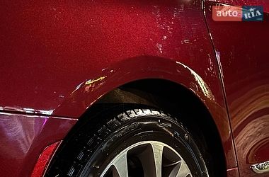 Внедорожник / Кроссовер Chrysler Pacifica 2016 в Ирпене