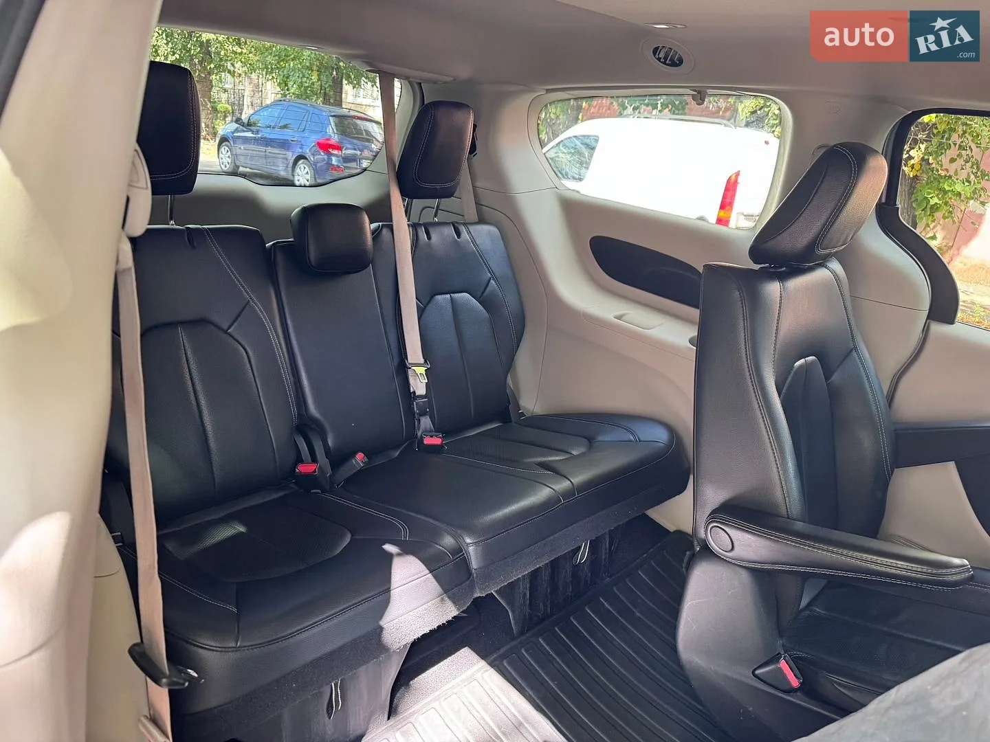 2022 Chrysler Pacifica - мініатюра 14