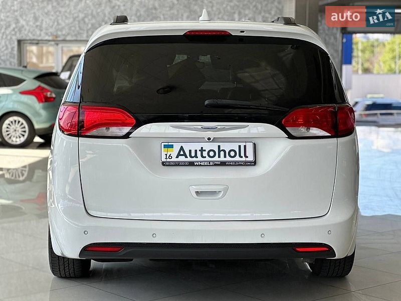 Мінівен Chrysler Pacifica 2017 в Одесі фото 7 Мінівен Chrysler Pacifica 2017 в Одесі