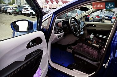 Минивэн Chrysler Pacifica 2018 в Черкассах фото 9 Минивэн Chrysler Pacifica 2018 в Черкассах
