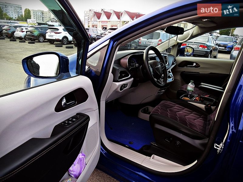 Минивэн Chrysler Pacifica 2018 в Черкассах фото 9 Минивэн Chrysler Pacifica 2018 в Черкассах