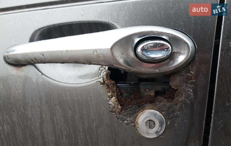 Хэтчбек Chrysler PT Cruiser 2002 в Киеве фото 8 Хэтчбек Chrysler PT Cruiser 2002 в Киеве