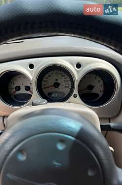 Хэтчбек Chrysler PT Cruiser 2002 в 