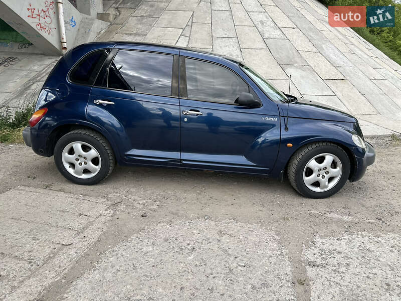 Хэтчбек Chrysler PT Cruiser 2000 в 