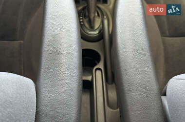 Хэтчбек Chrysler PT Cruiser 2001 в 